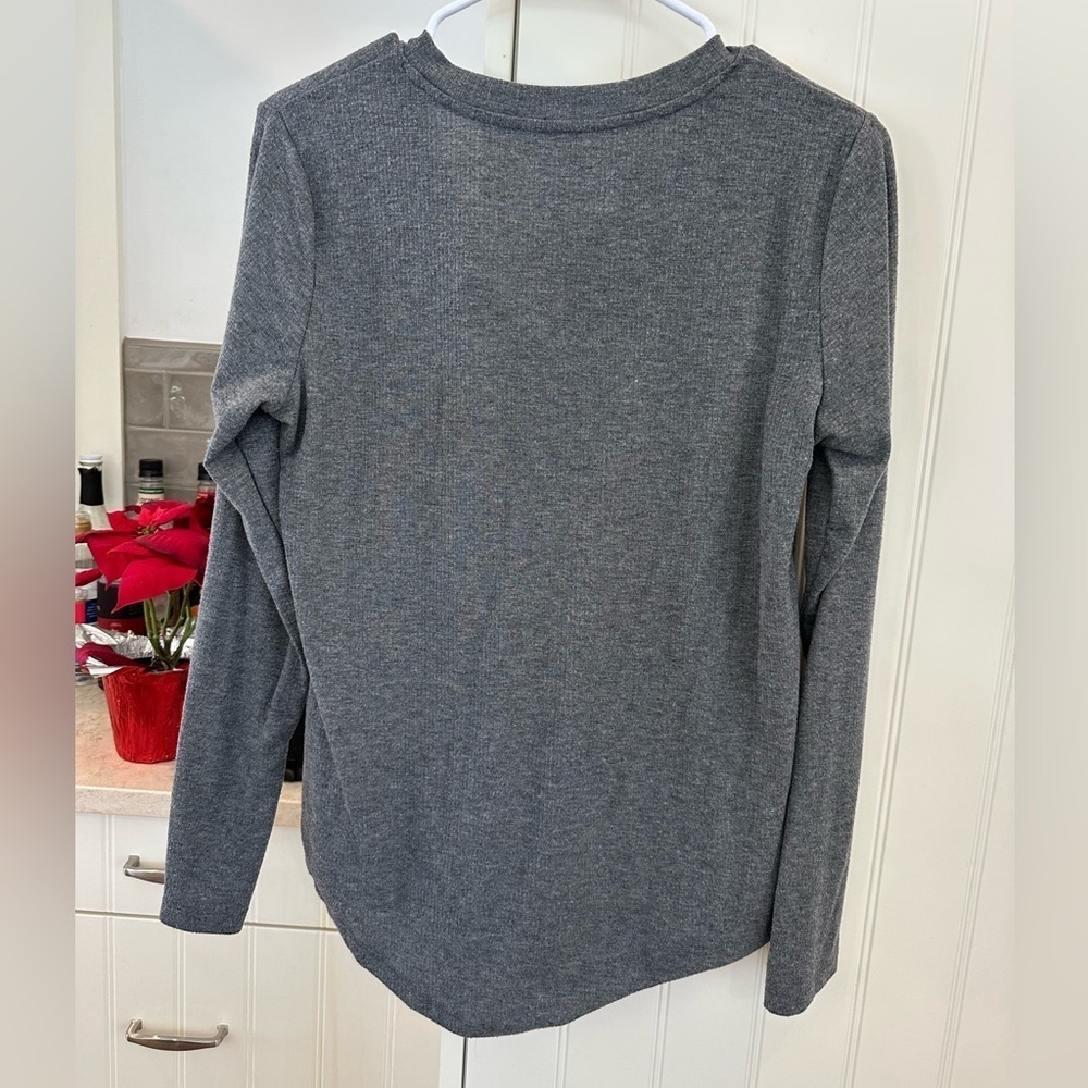 Eddie Bauer Ribbed Henley Long Sleeve - Picture 2 of 3
